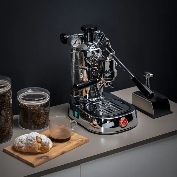la-pavoni-professional-lusso-coffee-machine-la-pavoni-6573341_2048x2048_b0e660ba-1559-4f1a-a888-341e889ff226.webp
